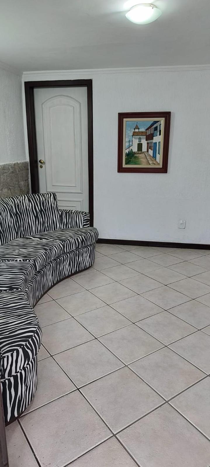 Linda Casa Na Granja Comary/Cbf Villa Teresopolis Bagian luar foto